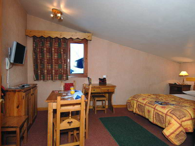 Hôtel Odalys Chalet Alpina Tignes Buitenkant foto