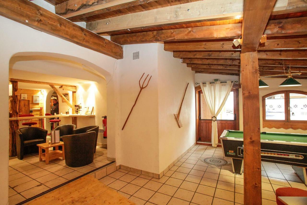 Hôtel Odalys Chalet Alpina Tignes Buitenkant foto